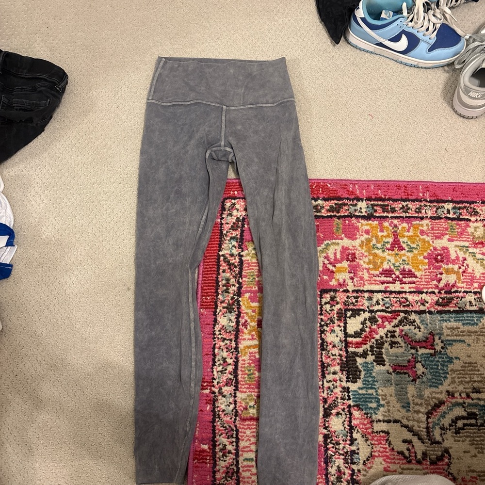 Lulu Grey leggings